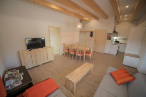 Гостиница Apartmaji Pikon, Бохиньска Быстрица